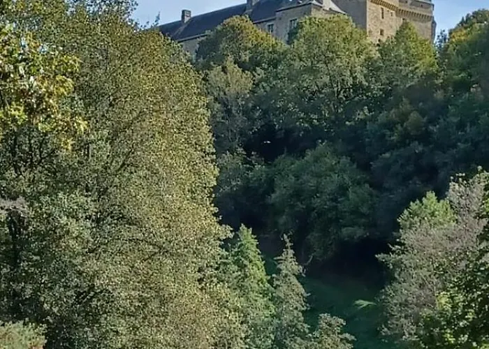 Roulotte A Sapharey Sarrazac (Dordogne)